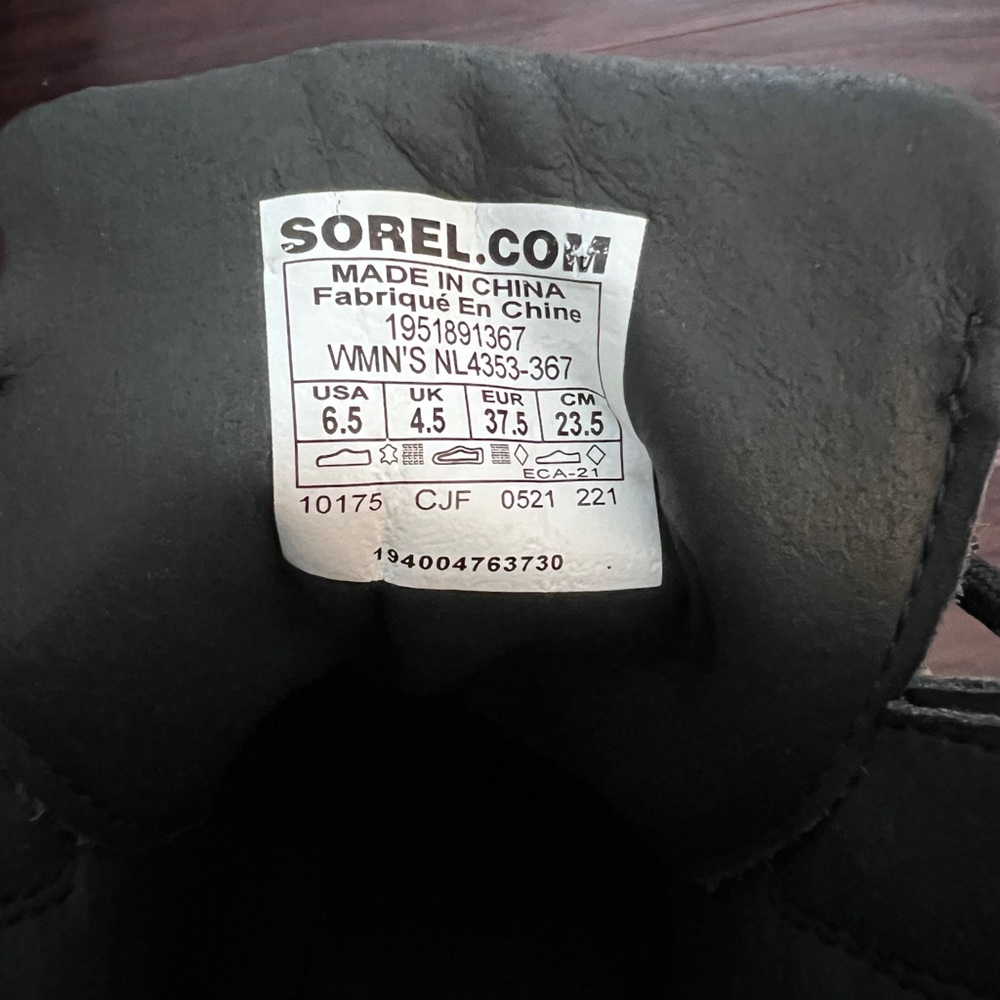 Sorel Black and Olive Lace-Up Platform Heel Boots - Picture 4 of 5